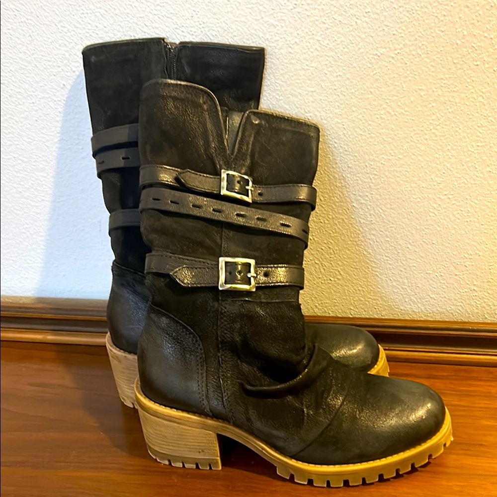 MIZ MOOZ Black Leather Side Zip Women's Boots. EU 37/ US 7.  EUC